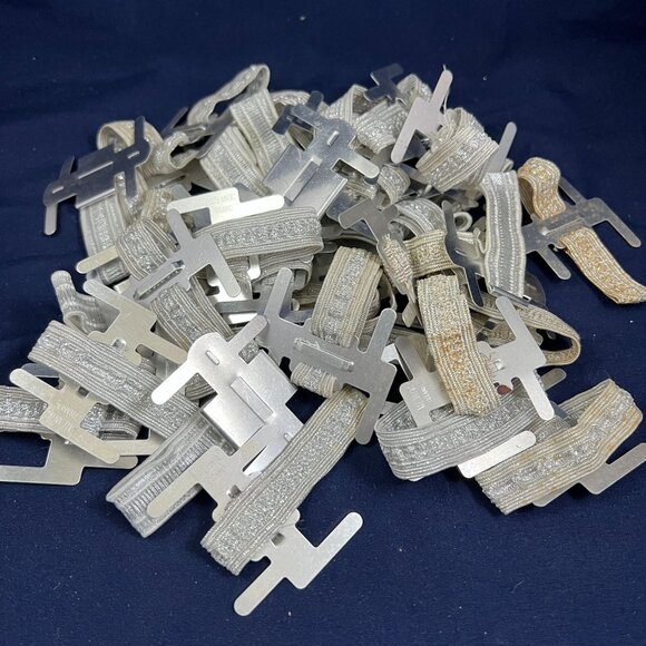 Set Of 30 Silver Wristlet Corsage Clips With Elastic Bands For Floral Arrangemen - Picture 2 of 4